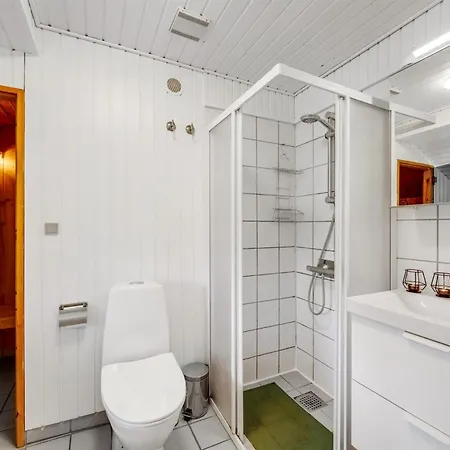 Maiti - 400m To The Fjord By Interhome *