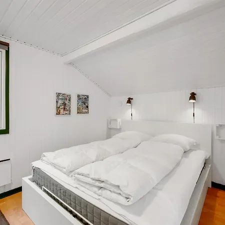 Maiti - 400m To The Fjord By Interhome 펜션 *
