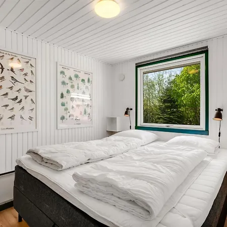 Maiti - 400m To The Fjord By Interhome *